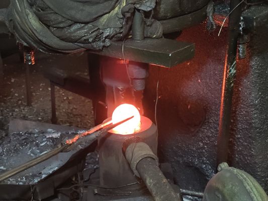 Good Quality Good Price High Hardness Factory High Chrome Cast Cement Mill Grinding Media Balls